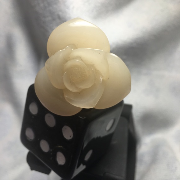 Ring - Picture 2 of 2